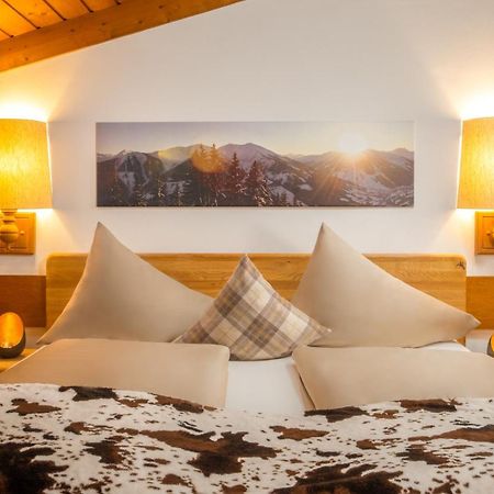 Hotel-Pension Schattberg Saalbach-Hinterglemm Dış mekan fotoğraf