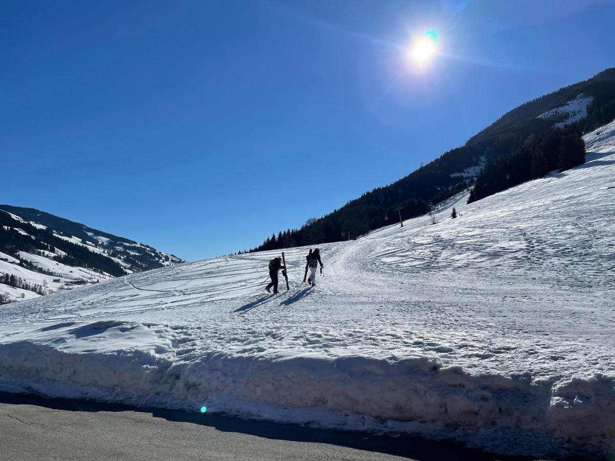 Hotel-Pension Schattberg Saalbach-Hinterglemm Dış mekan fotoğraf